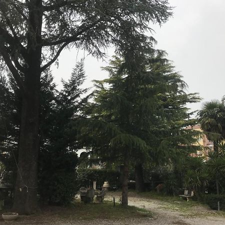 B&B  Guzzi - Inn Mandello del Lario Exterior foto