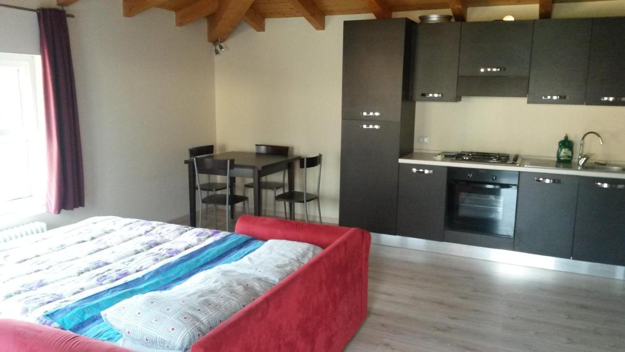 B&B  Guzzi - Inn Mandello del Lario Exterior foto